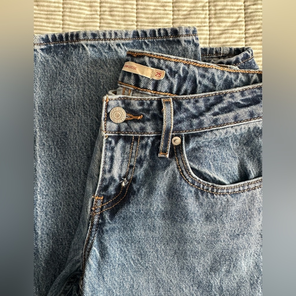 Levi’s Low Loose Jean